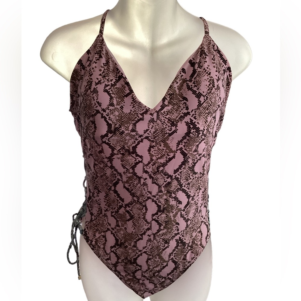 Python Print Side Lace-Up OnePiece S2 - Picture 11 of 11